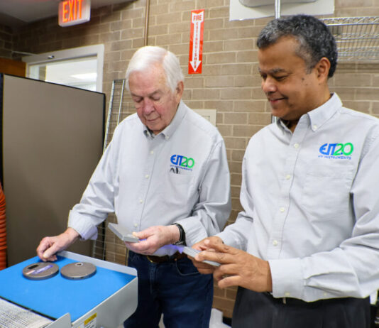 PK-and-Joe-in-Lab-low-res-1024x683