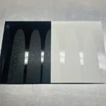 Figure 4. Clear, gloss inkjet ink, matted with excimer, applied over a gloss flood coat.